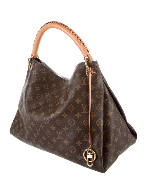 artsy monogram louis vuitton.